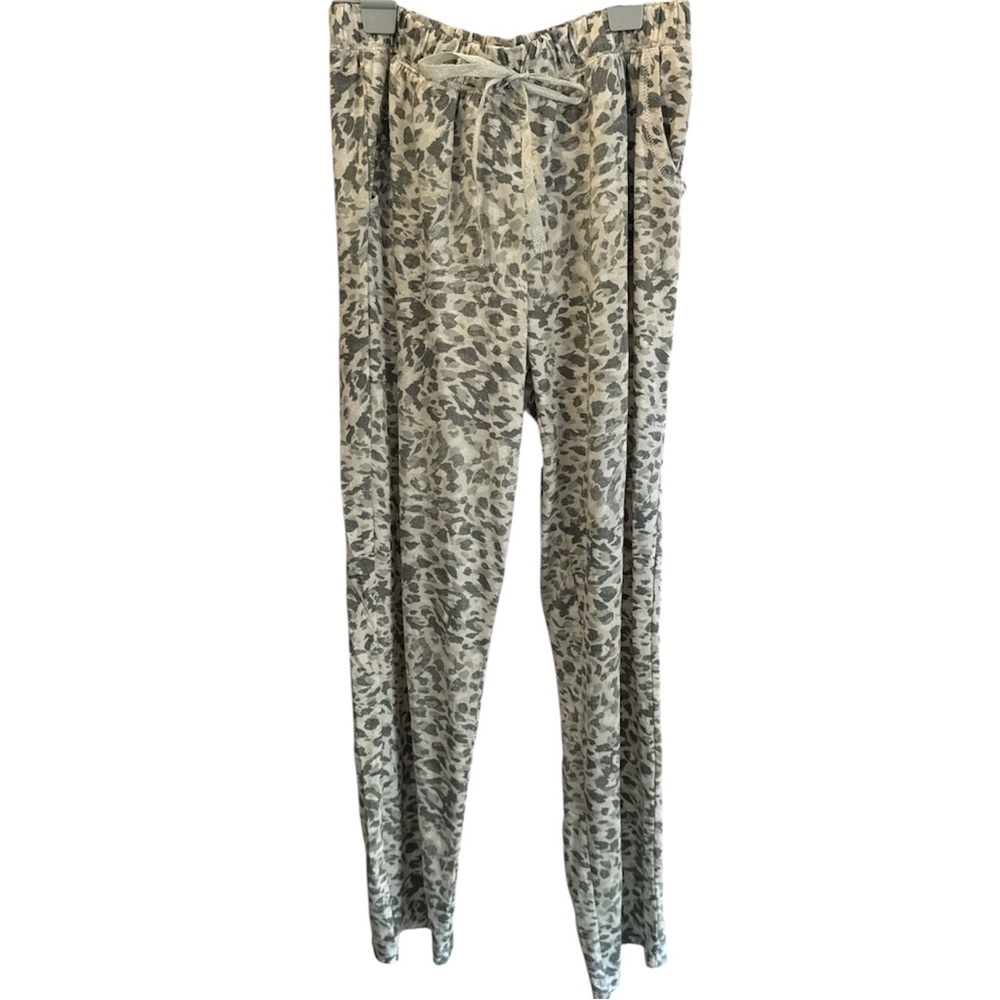 flora nikrooz luxury Pajama Pants, Animal Cheetah Print, Leopard, So Soft Sz M​​